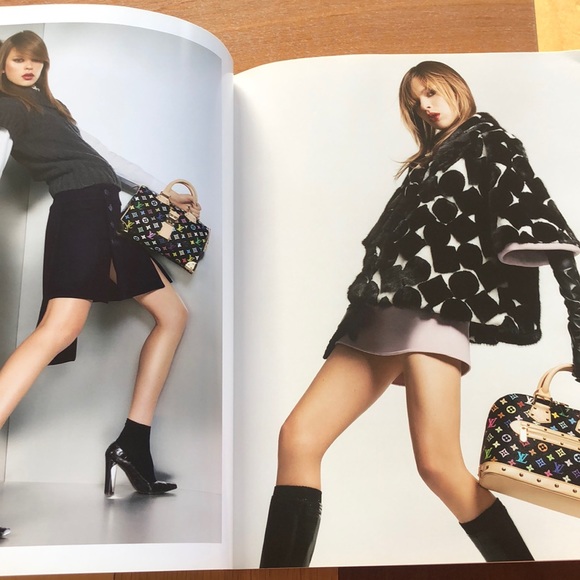 Louis Vuitton Collection Autumn 2003-2004 catalog - Picture 7 of 11